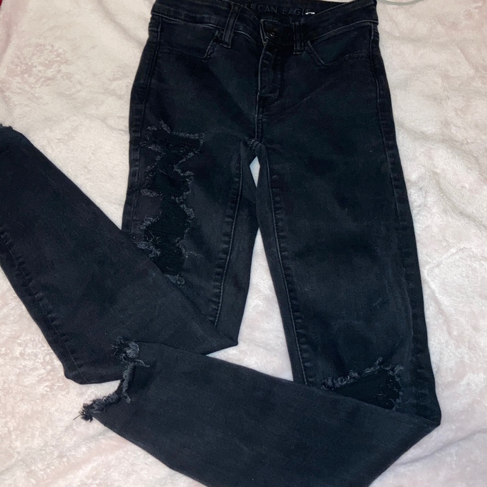 AEO black distressed jeans
